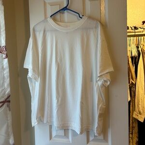 Basic white t-shirt